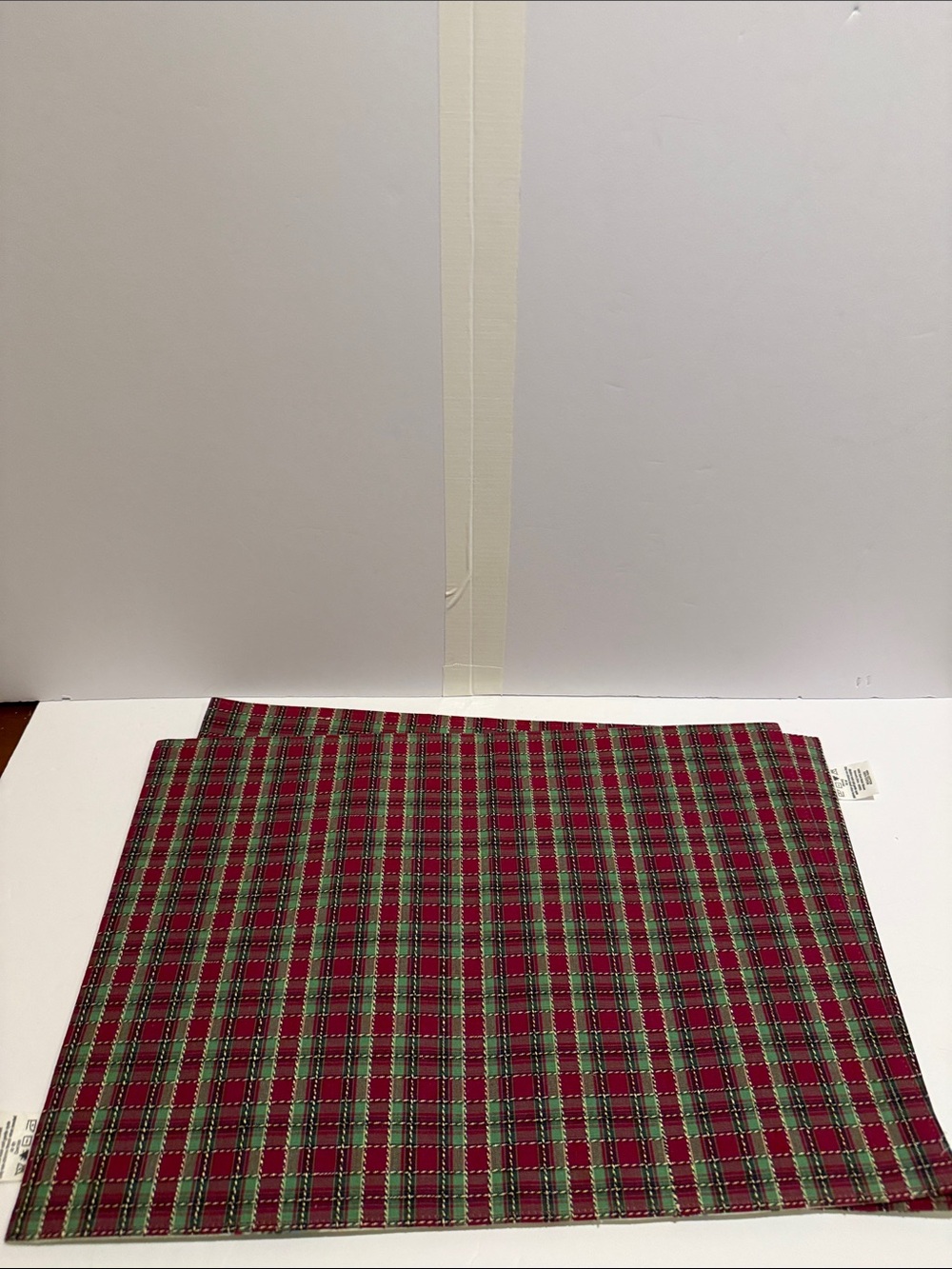 Longaberger Red Green Patterned Kitchen Placemat Set - 2 Pack - Picture 5 of 16